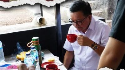 Maurits-Mantiri-buka-Bitung-Fun-Brewing-3-Copy-2