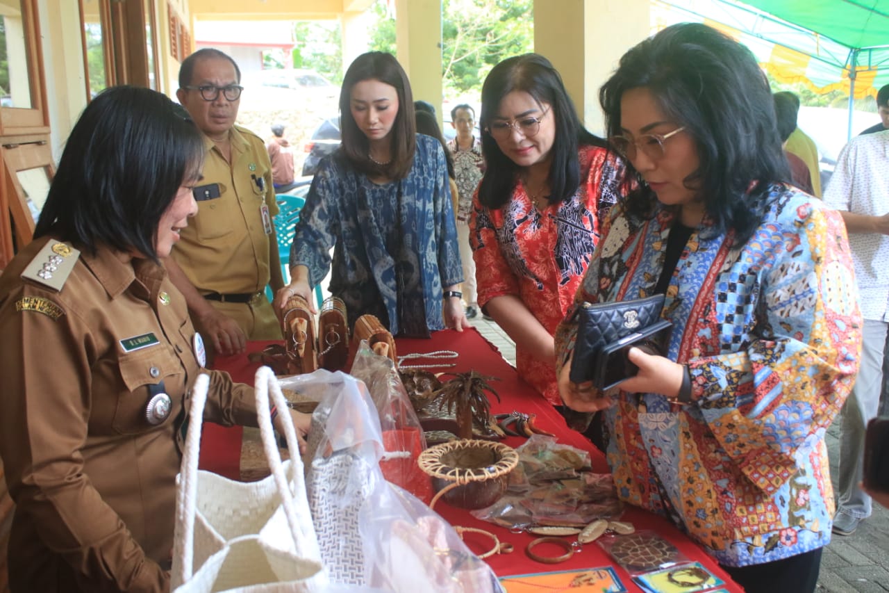 244f422f-1120-4c06-b6de-37022d345dd4